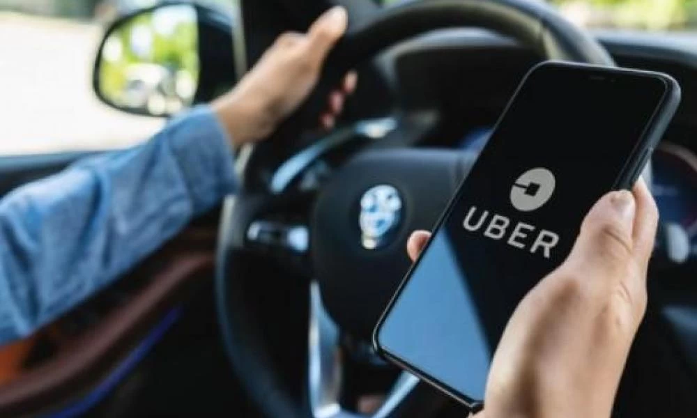 Μήνυση στην Uber για απόλυση μετανάστη που δεν έκανε καλά την δουλειά του
